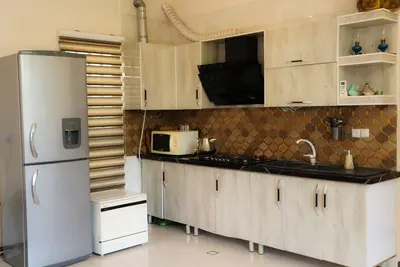 ویلا دوخوابه استخردار آبگرم آرون گاردن