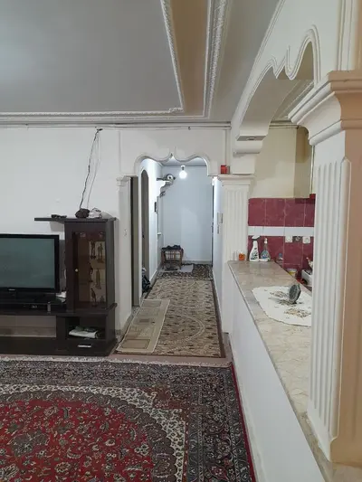 آپارتمان یک خوابه گلبرگ 2