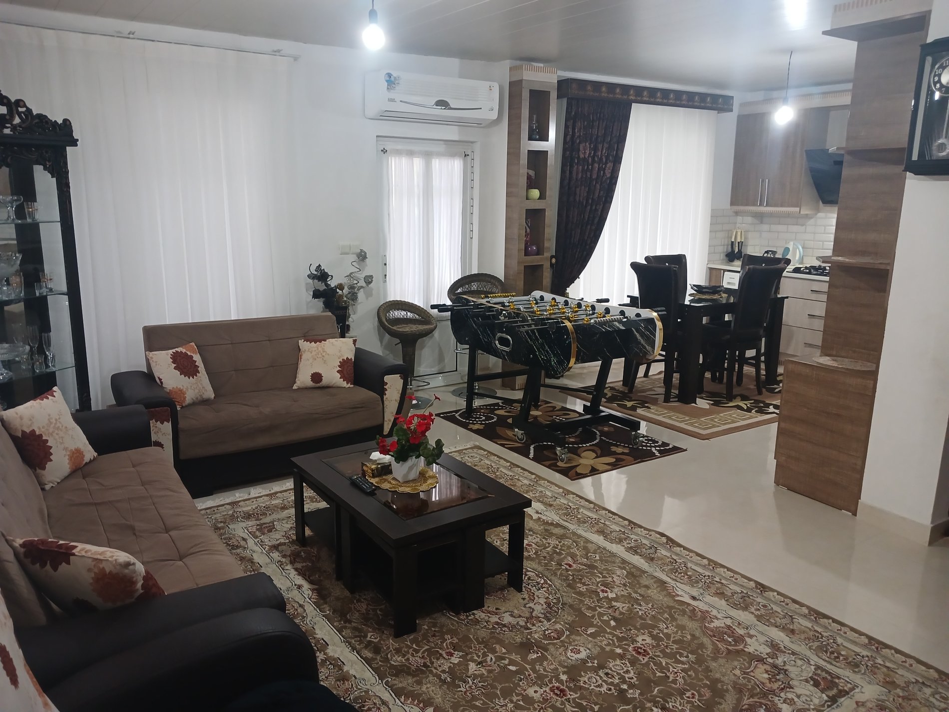 ویلا چهارخوابه استخردار آبگرم شیروان