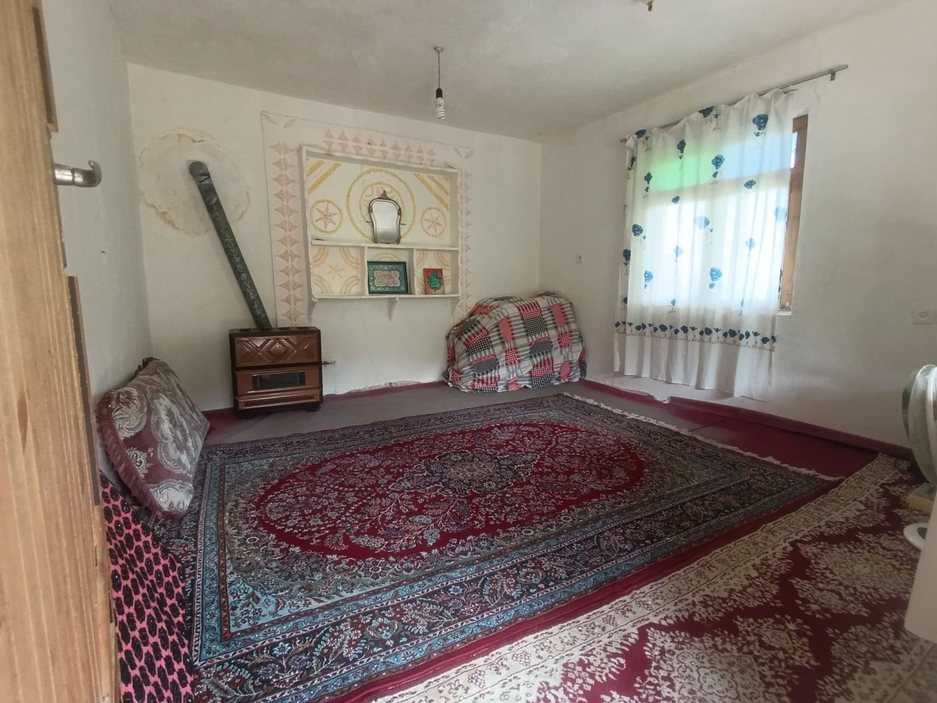 کلبه عمارت باغ بهشت 1