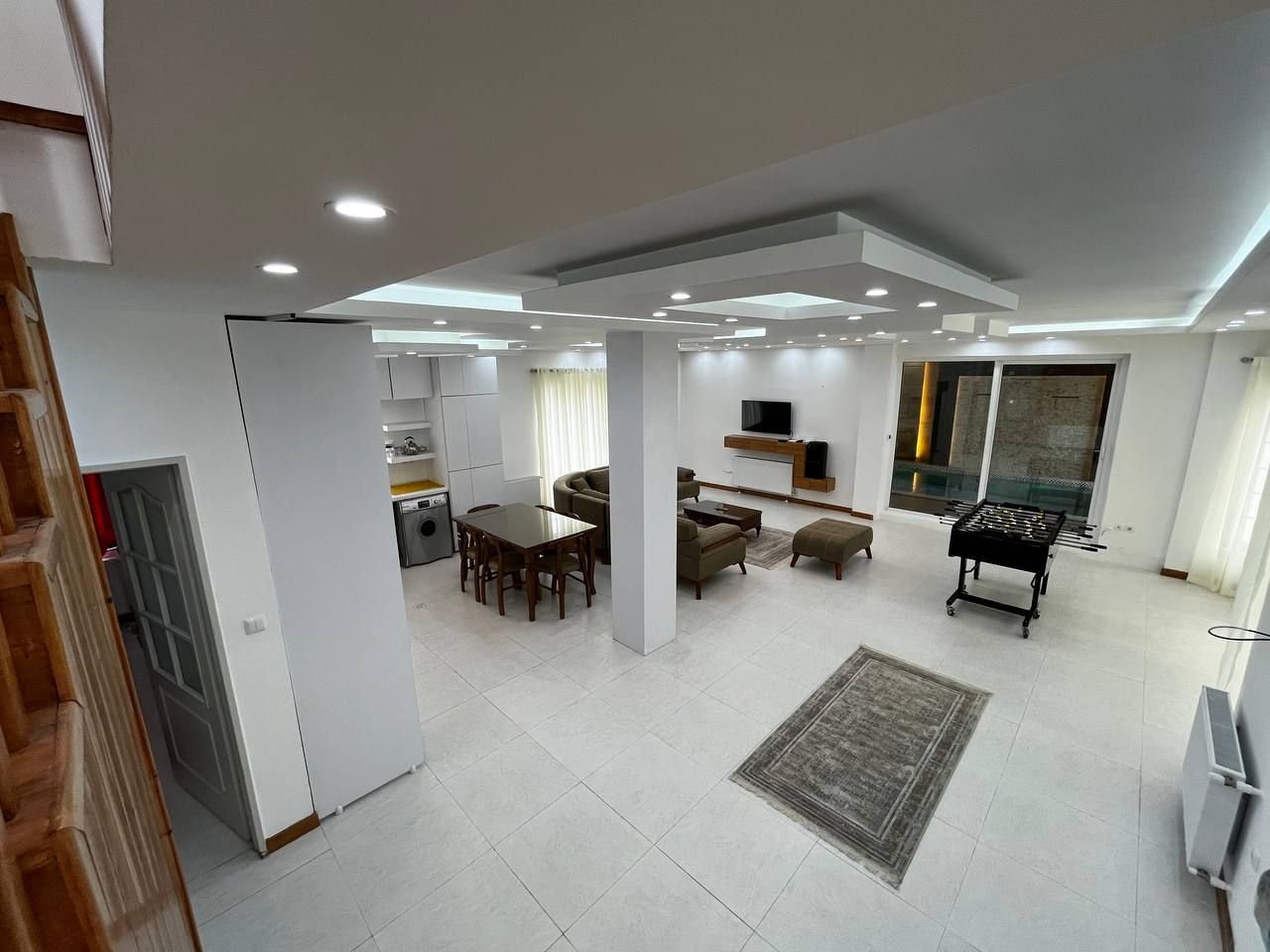 ویلا سه خوابه استخردار آبگرم هیوا