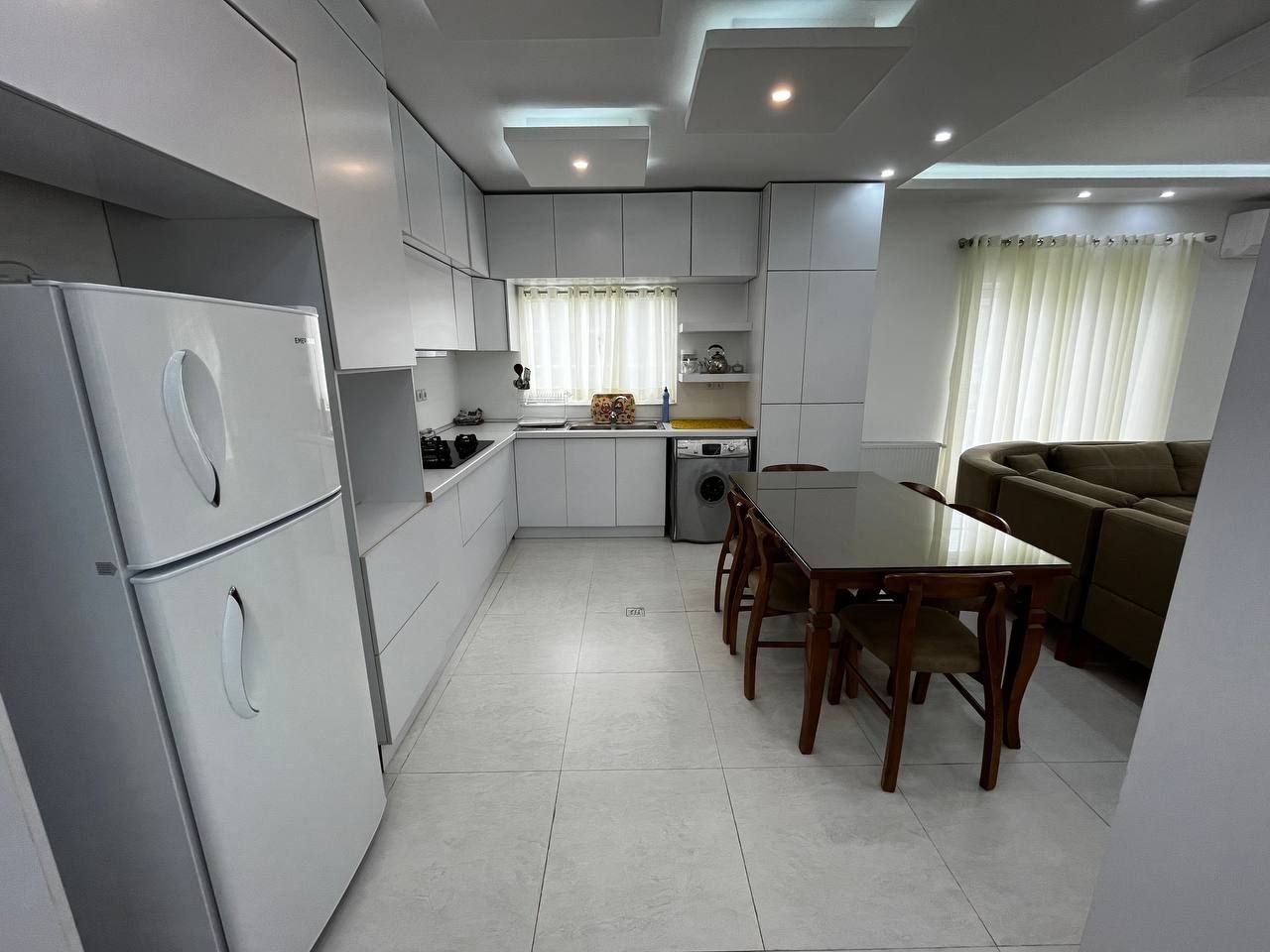 ویلا سه خوابه استخردار آبگرم هیوا