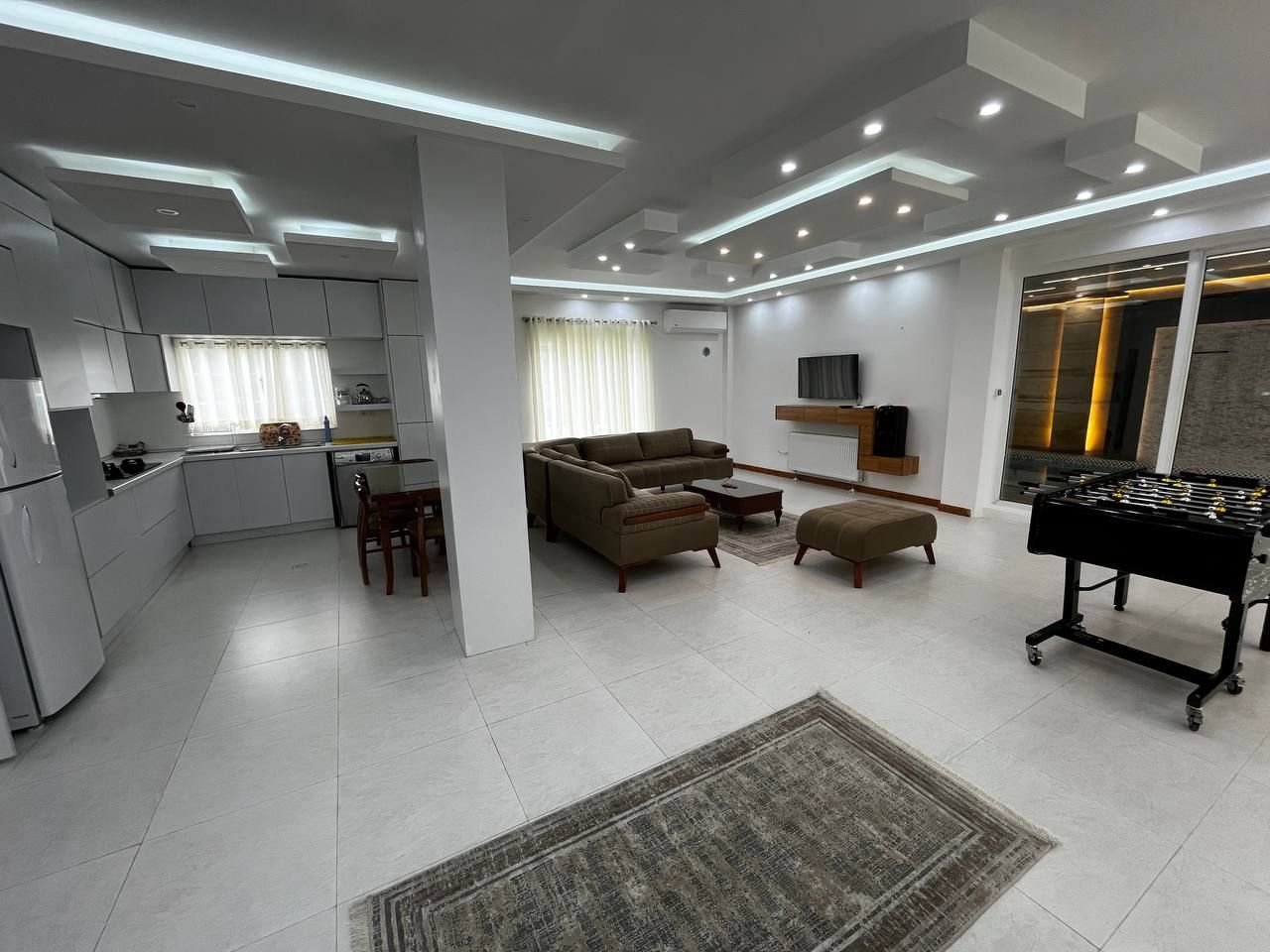 ویلا سه خوابه استخردار آبگرم هیوا