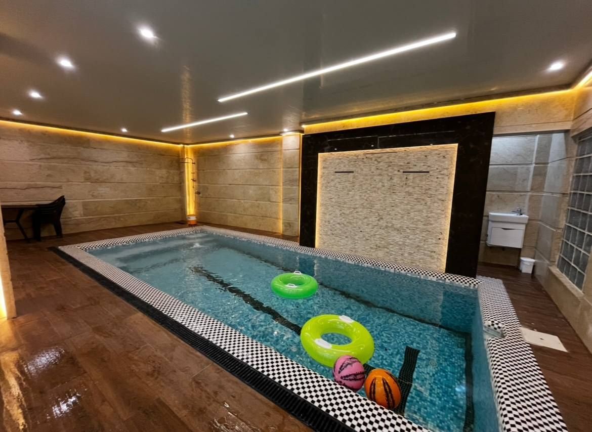 ویلا سه خوابه استخردار آبگرم هیوا