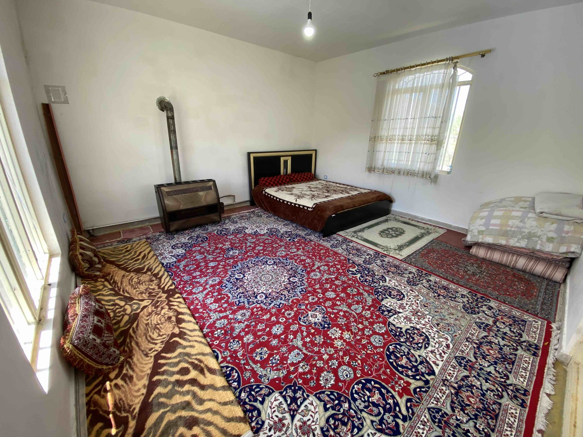 ویلا دوخوابه جنگلی سلامت - طبقه بالا