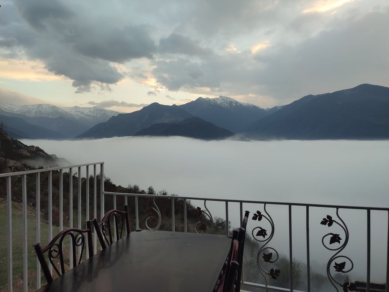 ویلا دوخوابه کوهستانی امین