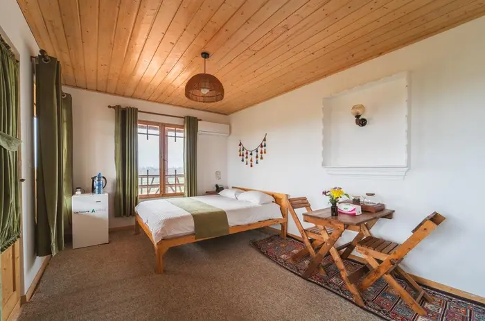 بوم گردی تی باغ واحد 3