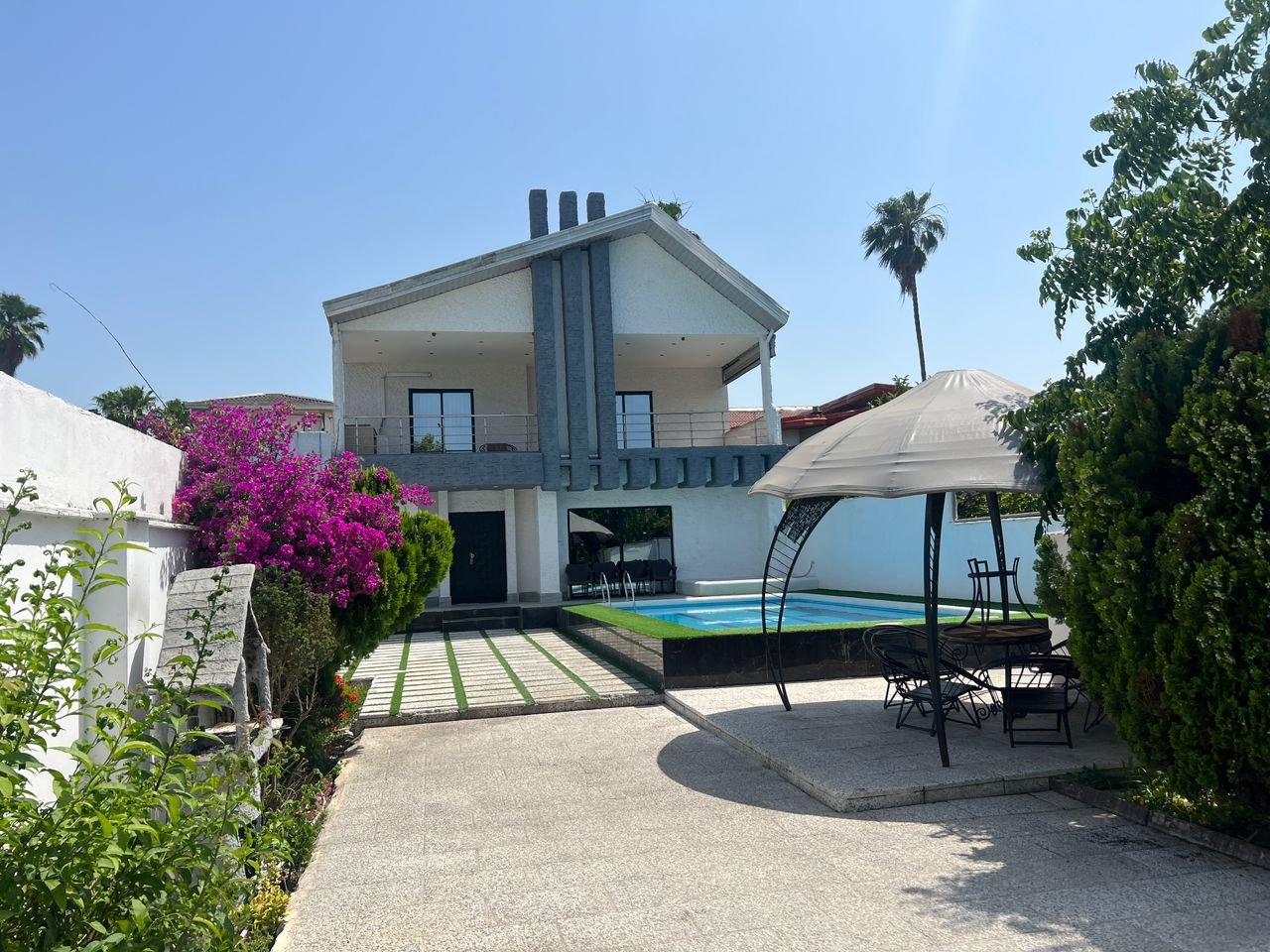 ویلا چهارخوابه استخردار آبگرم صفائیه 4