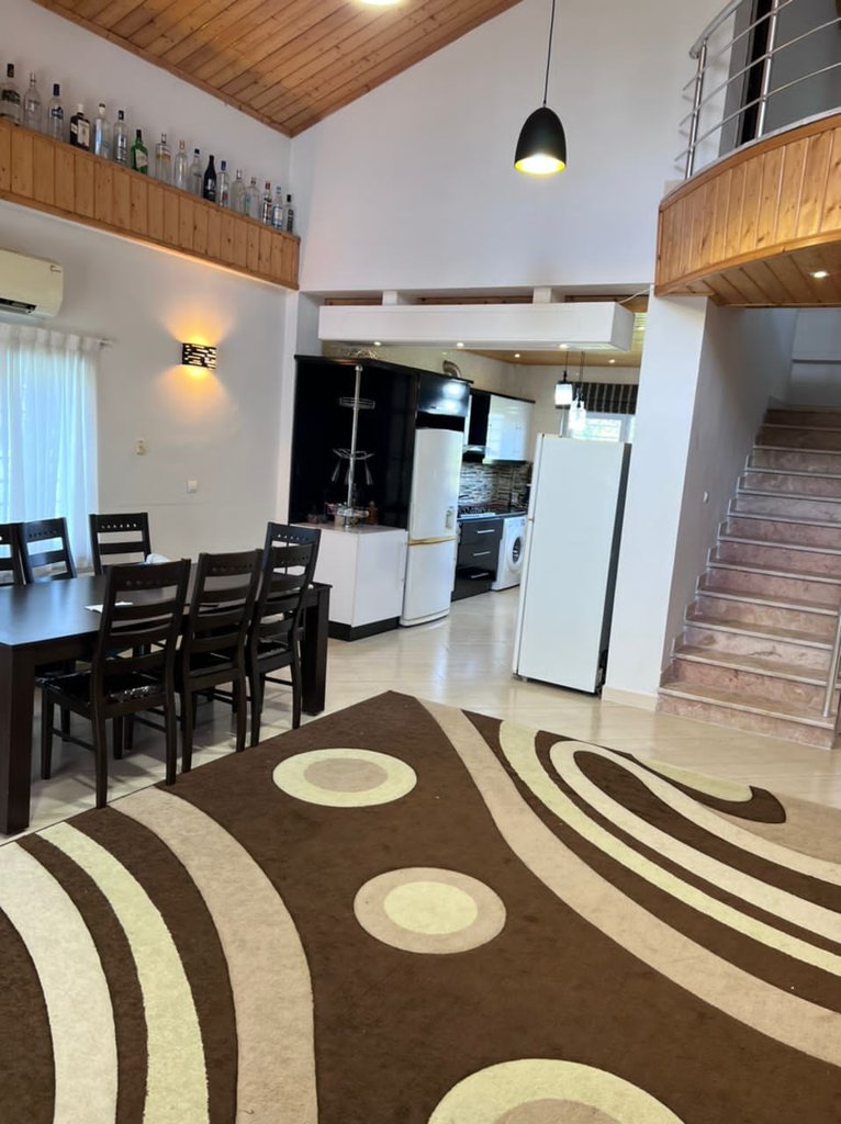 سه خوابه جنگلی اسبچین