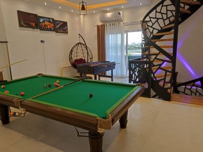 ویلا دوخوابه جنگلی استخردار آبگرم بهار