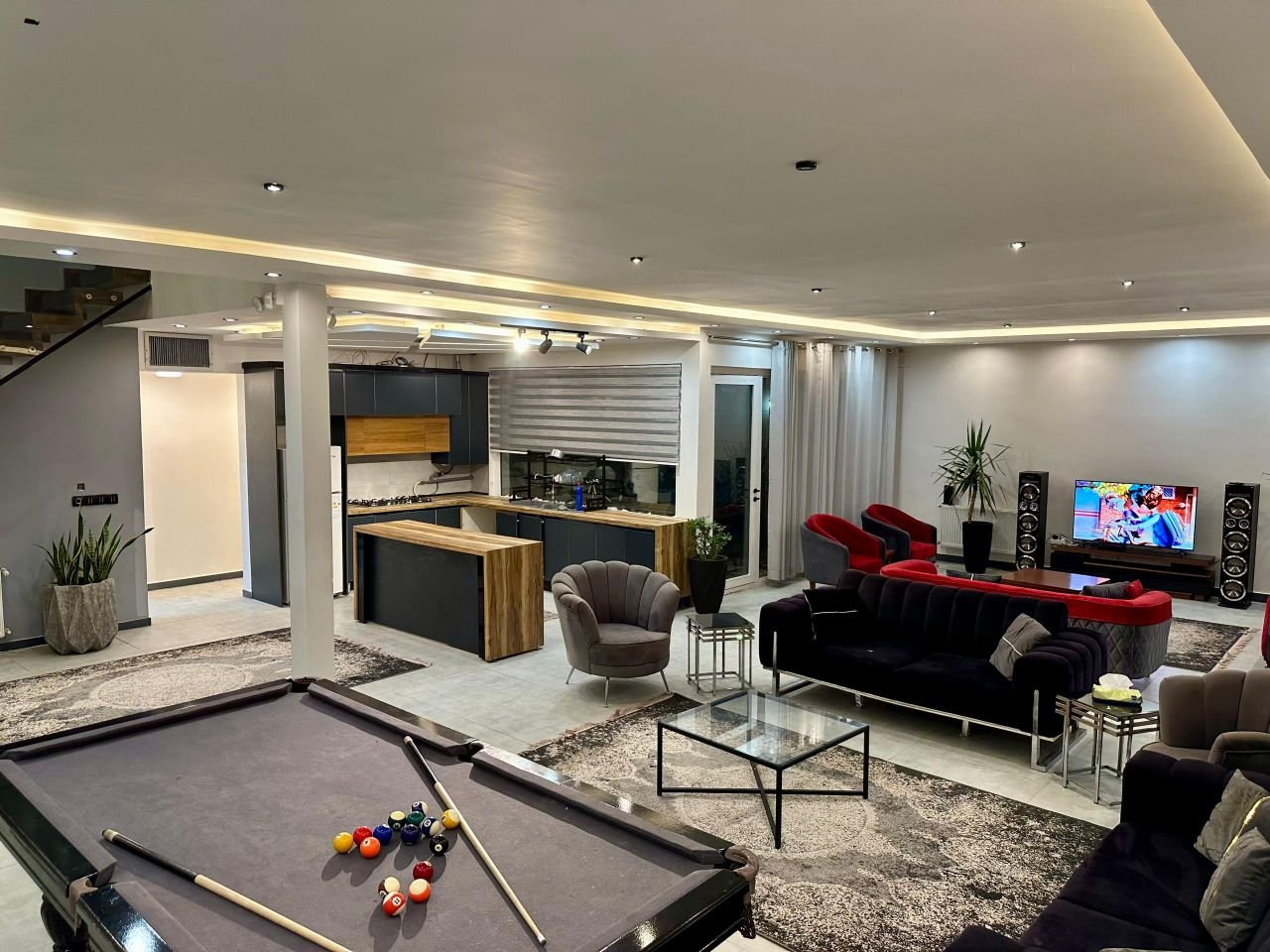 سه خواب استخردار آبگرم ماتیا