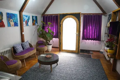 کلبه یک خوابه چوبی پدربزرگ 1