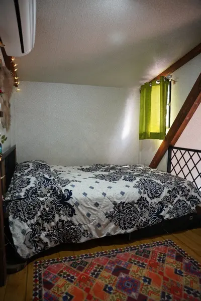 کلبه یک خوابه چوبی پدربزرگ ۲