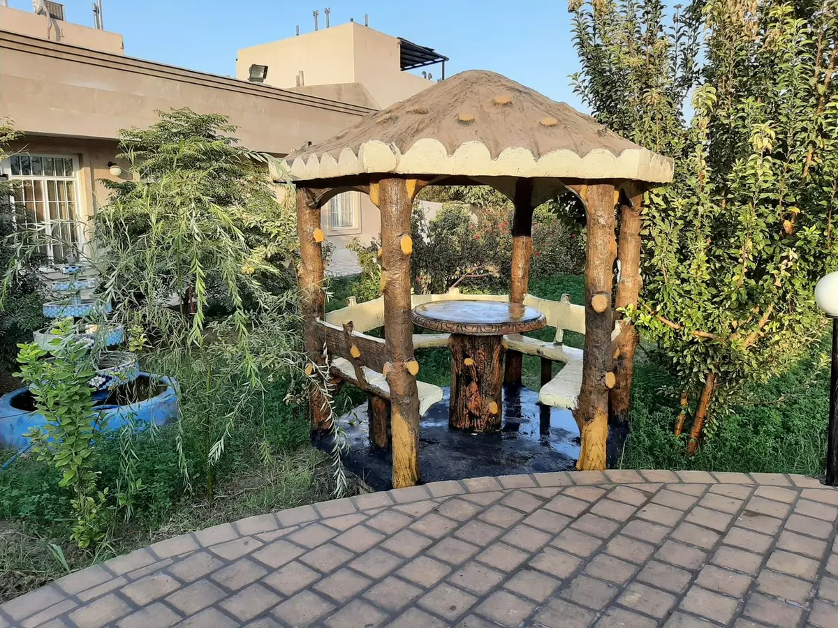 ویلا یک خوابه باغ دلگشا 1 - آلاچیق باغ