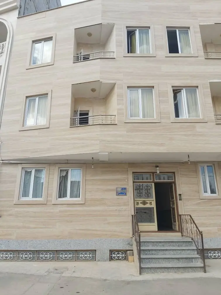 آپارتمان دوخوابه ولیعصر 5 - نما