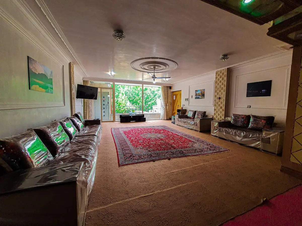 سوئیت یک خوابه ساحل زاینده رود