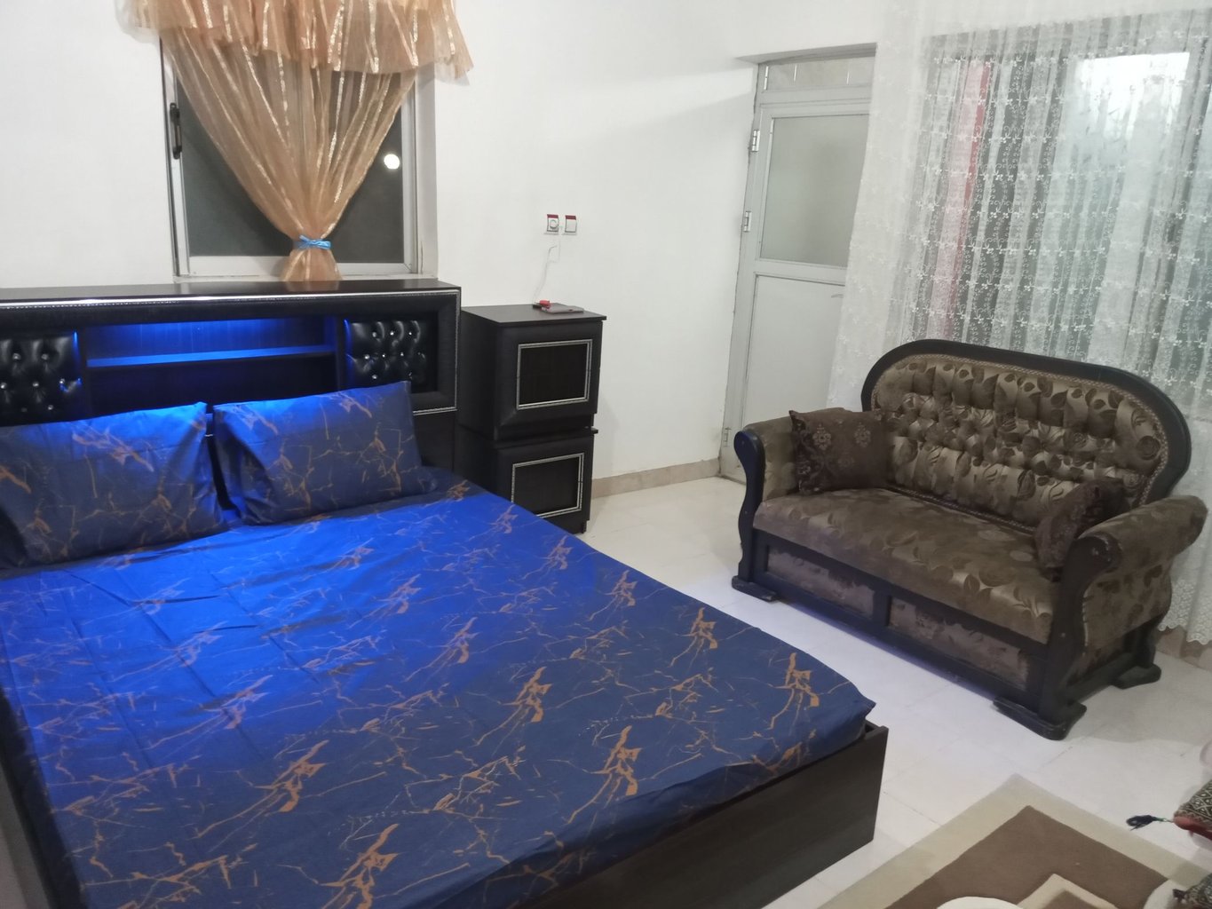 سوئیت فلت مروارید باغ پیچک