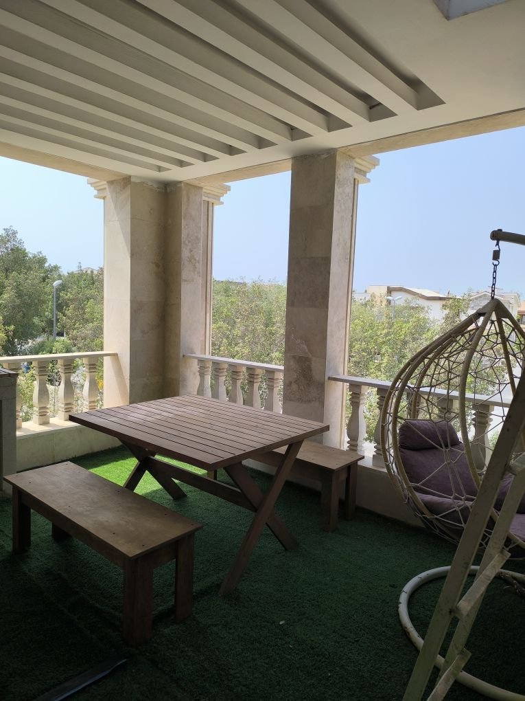 ویلا سه خوابه تریپلکس استخردار سنگی