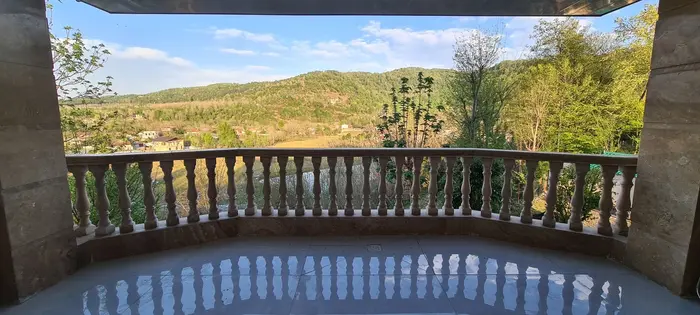 ویلا سه خوابه جنگلی سینا