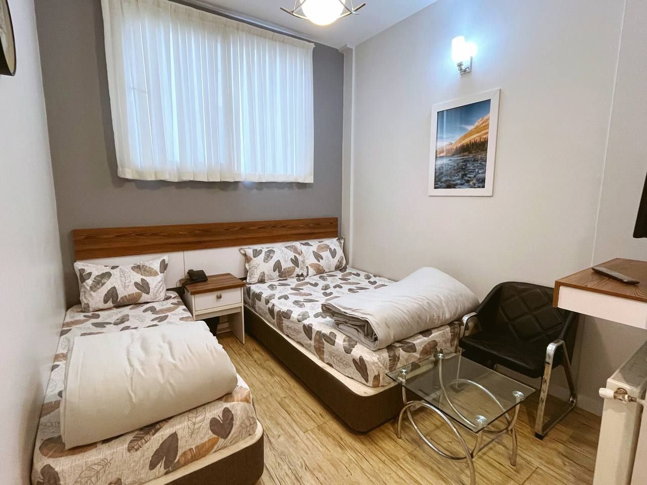 مجتمع اقامتی یاوری - واحد سه تخته 102