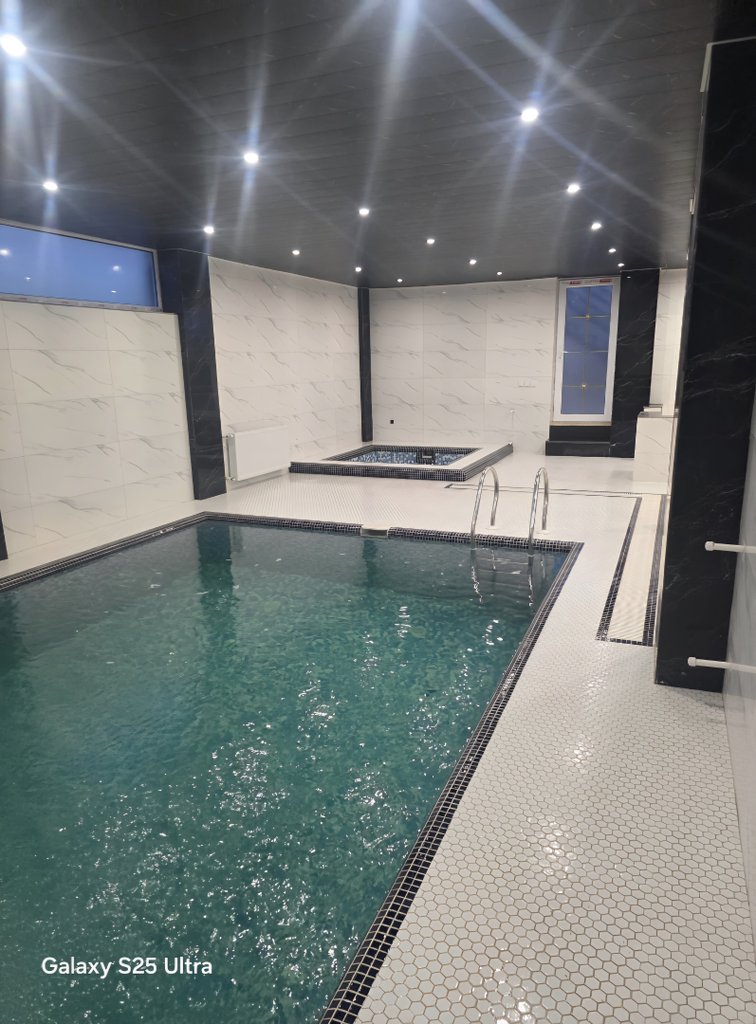 ویلا چهارخوابه استخردار آبگرم عمارت نهال