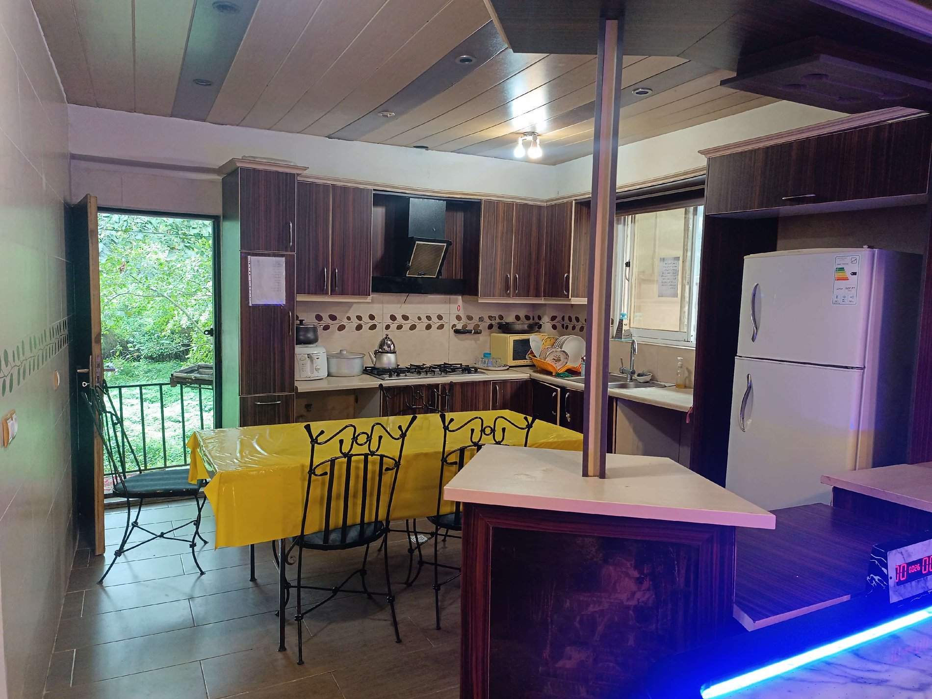 ویلا دوخوابه استخردار جنگلی آرام 2