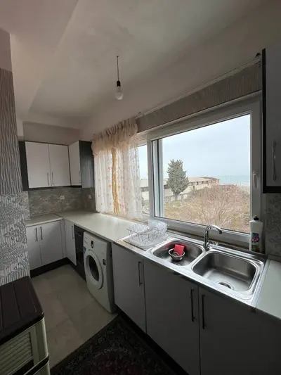 آپارتمان دوخوابه ساحلی کریمی