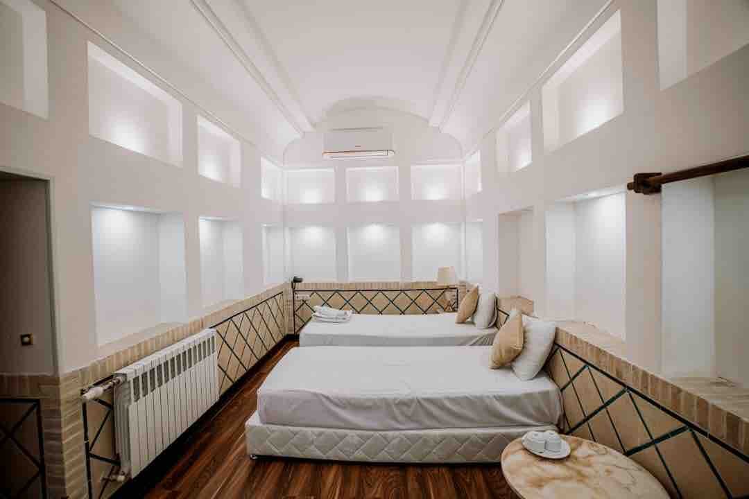 دالان یزد - واحد ٤٠٤