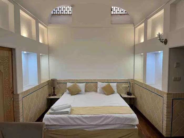 اقامتگاه سنتی دالان یزد - واحد ٤٠٧