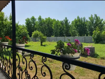 ویلا سه خوابه روستایی استخردار آبگرم دنج