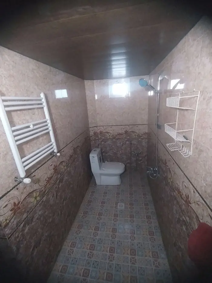 تالار - واحد یک - حمام اختصاصی