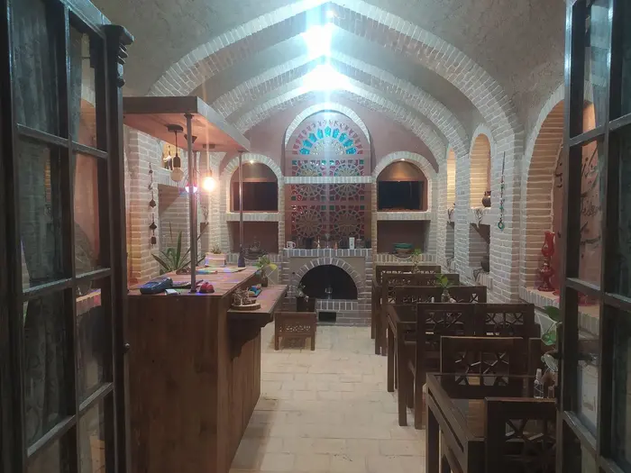 تالار - واحد یک - کافه بارون