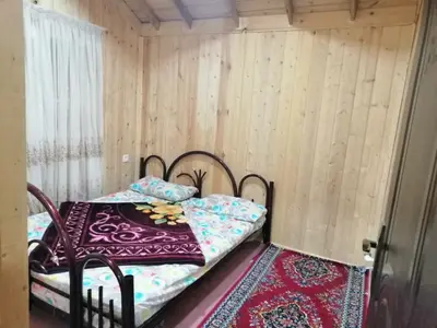 کلبه دوخوابه چوبی غلامی