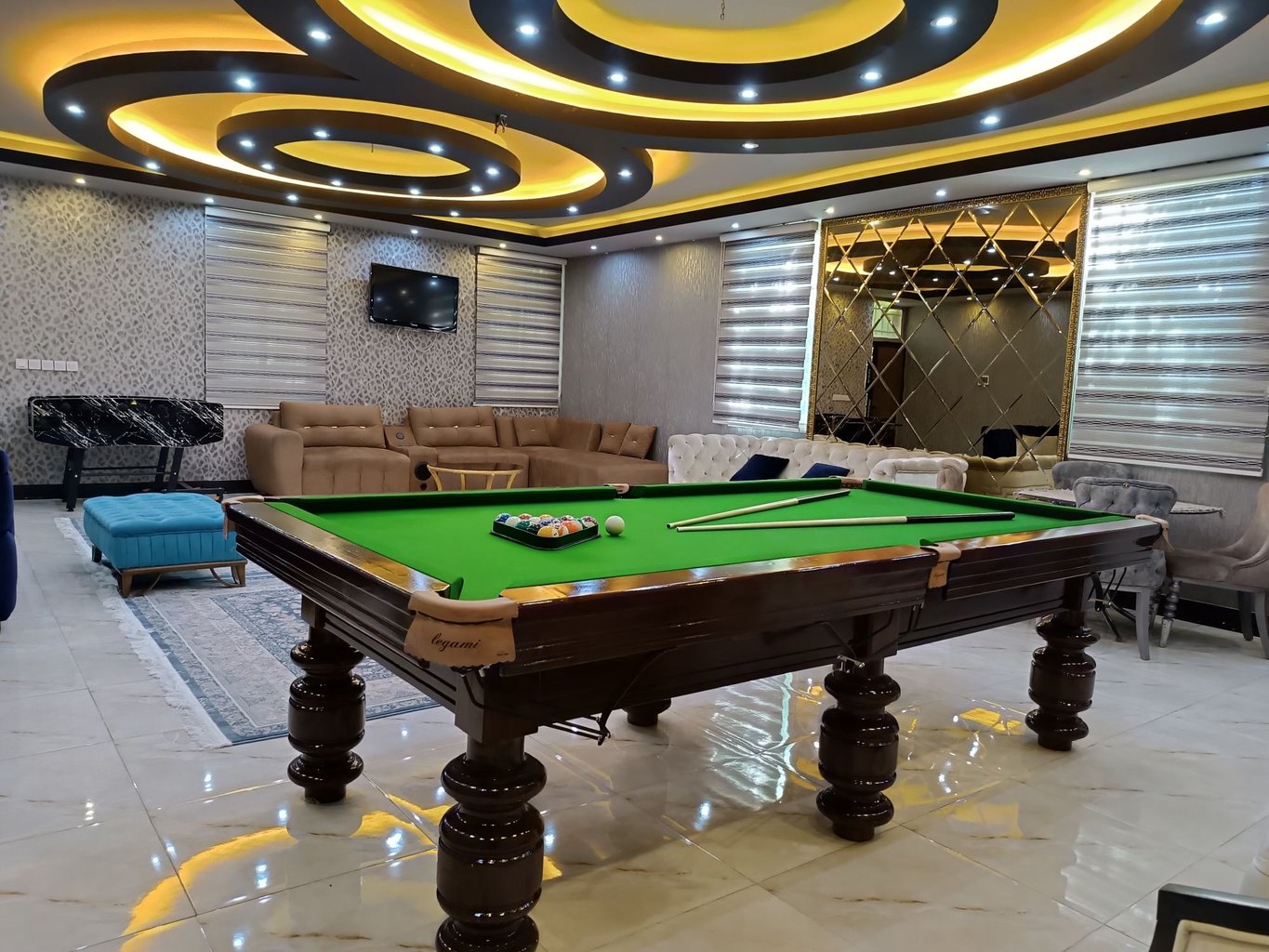 دوخوابه استخردار آبگرم باغ پانیذ