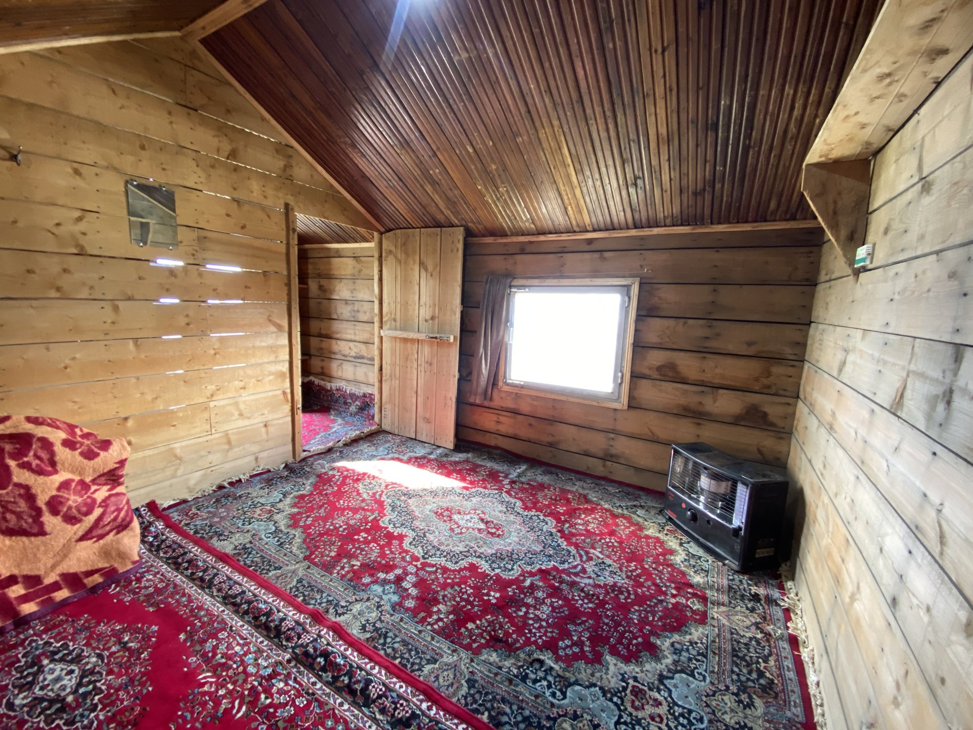 کلبه یک خوابه کوهستانی شنبه راه
