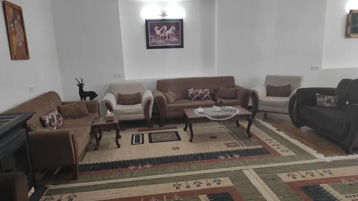 ویلا یک خوابه باغ برجسته