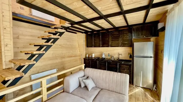 کلبه دوخوابه جنگلی سکویا