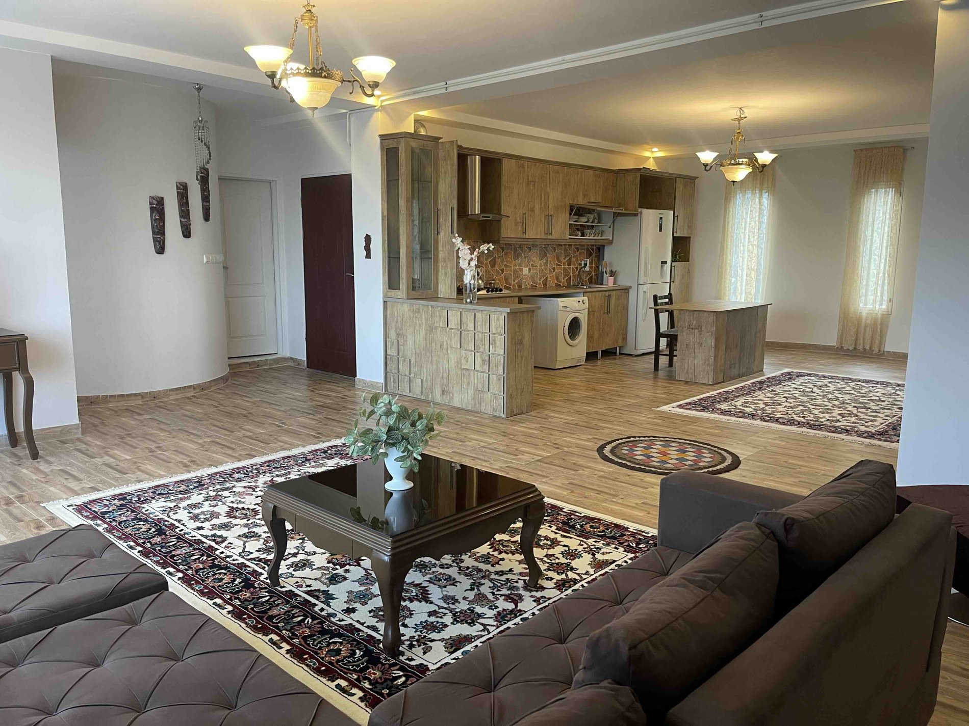 یک خوابه جنگلی ارغوان