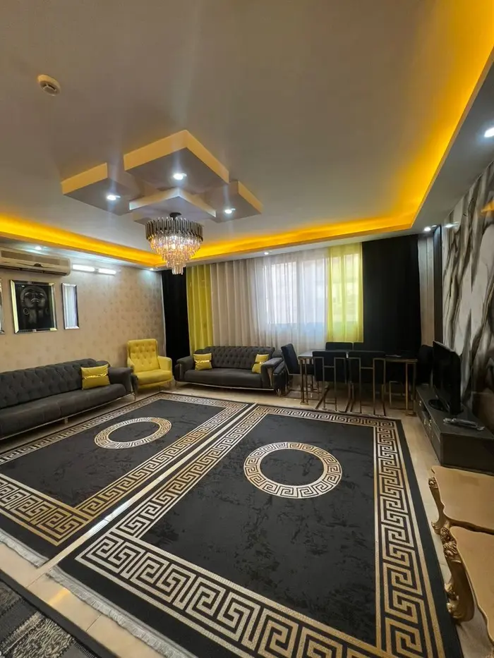 آپارتمان دوخوابه بازار فردوسی