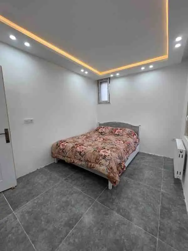 ویلا دوخوابه دوبلکس ساحلی نسترن - اتاق خواب ۱