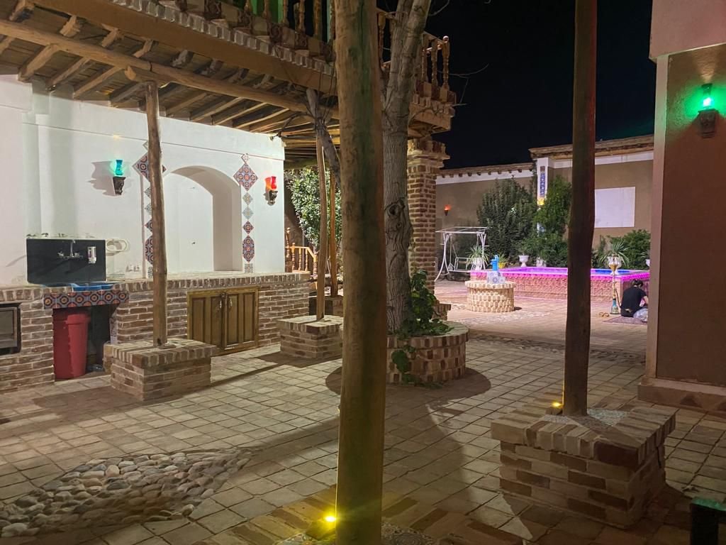 اقامتگاه سنتی سلطان میدان - واحد وزیری