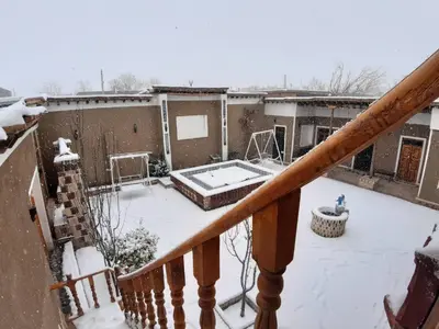 اقامتگاه سنتی سلطان میدان - واحد بالا نشین