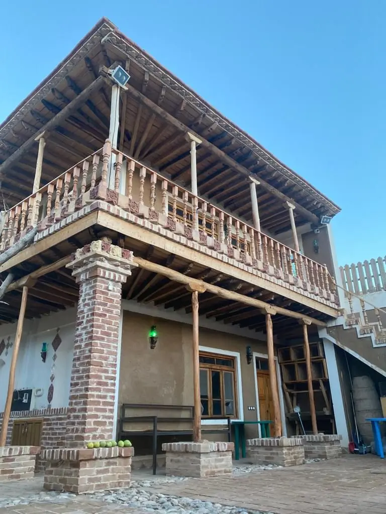 اقامتگاه سنتی سلطان میدان - واحد بالا نشین