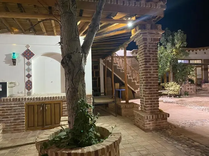 سلطان میدان واحد خانی