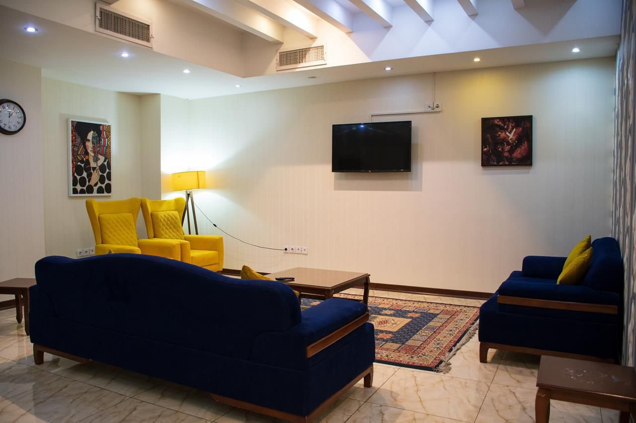 آپارتمان یک خوابه یاس صادقیه واحد 5