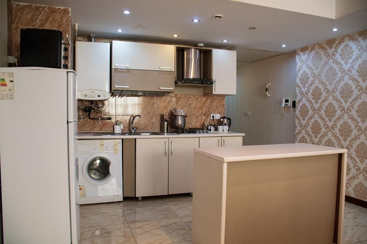 آپارتمان یک خوابه یاس صادقیه واحد 20