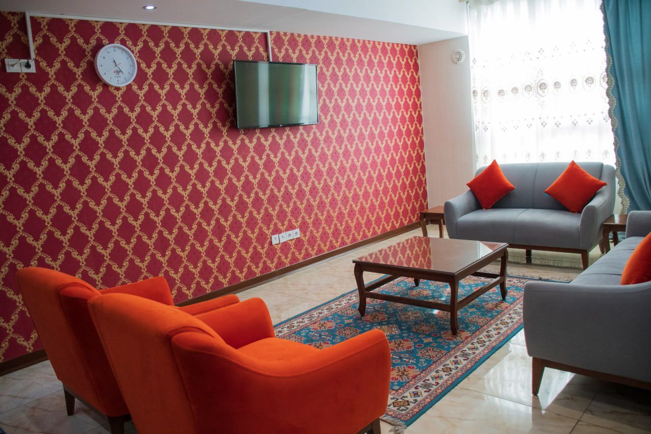 آپارتمان یک خوابه یاس 19