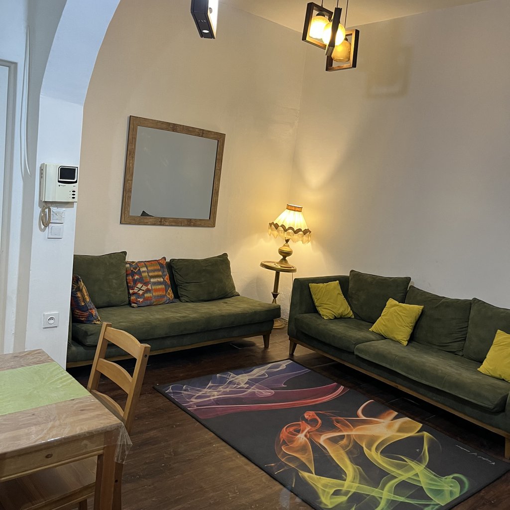 سوئیت ۱ خواب آرا