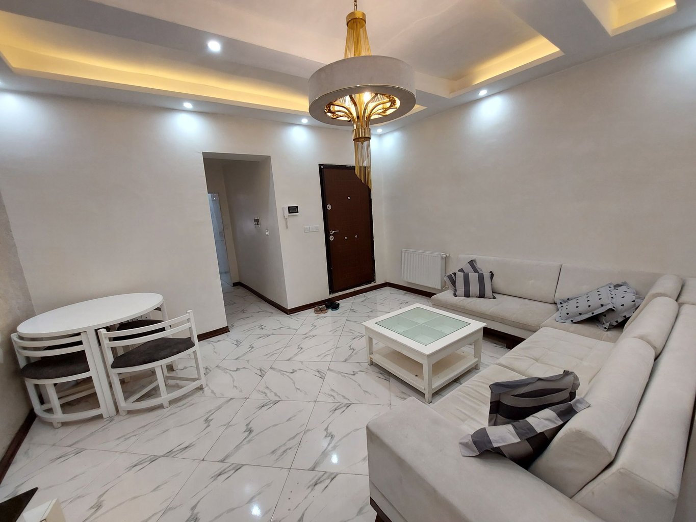 آپارتمان دوخوابه رودکی سلسبیل