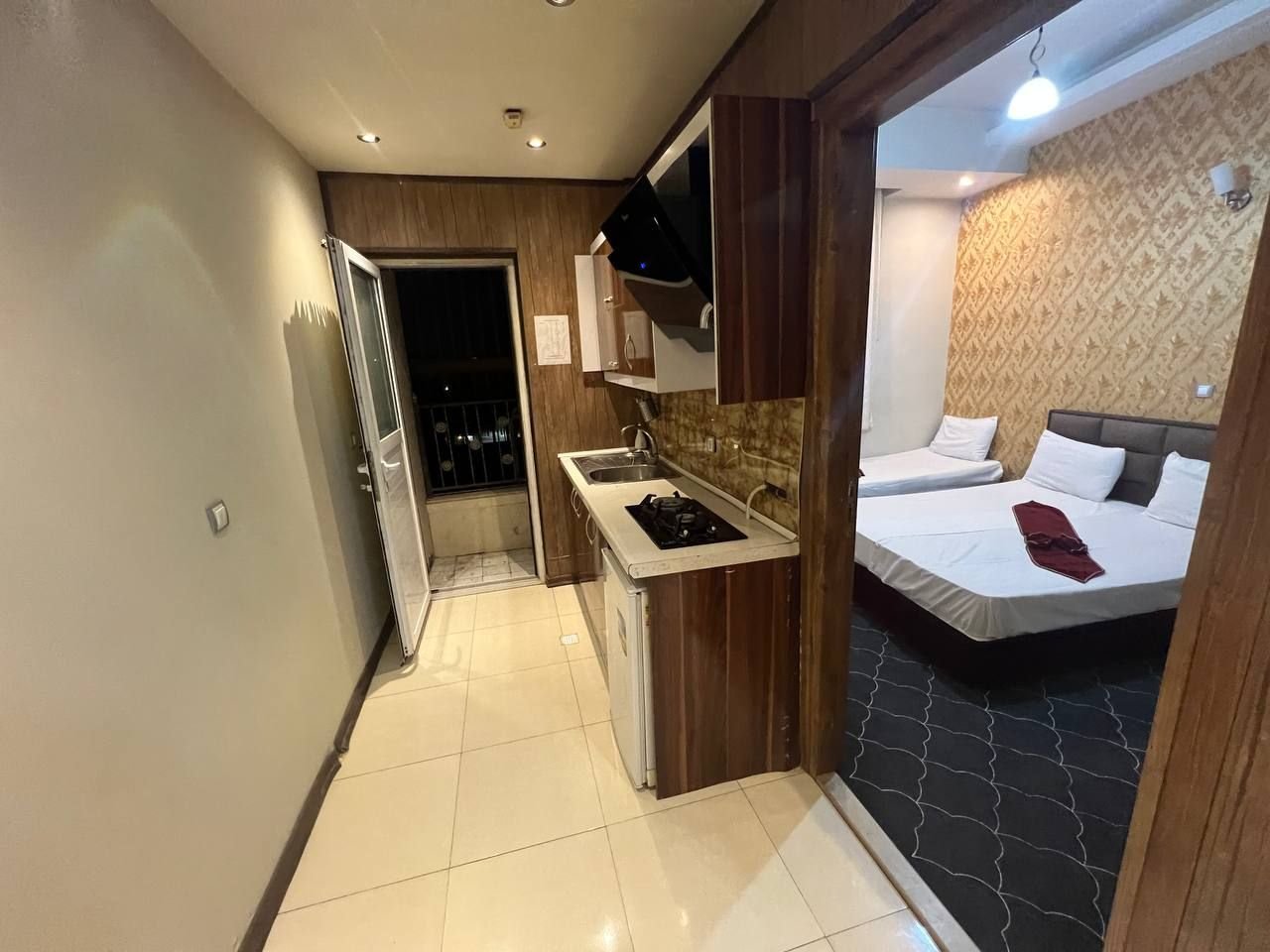 مجتمع اقامتی یک خوابه نور 6 - واحد 404